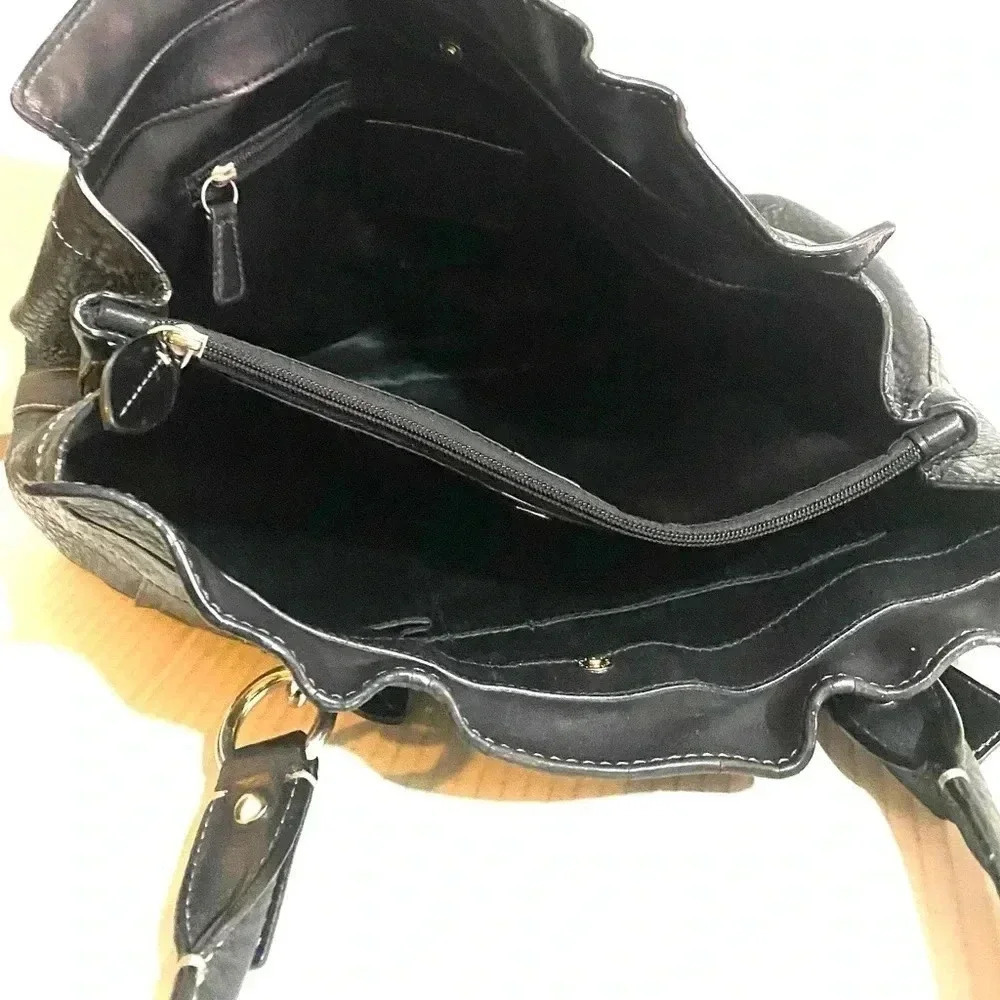 Coach vintage black leather satchel handbag - Picture 7 of 8
